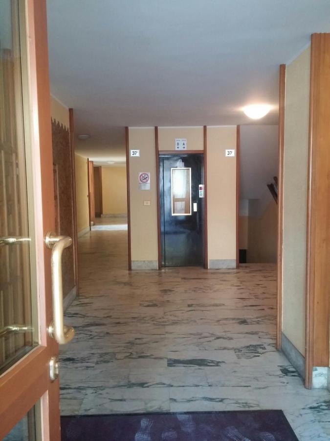 Le Lion Apartments - Lys Family Apartment Аоста Экстерьер фото